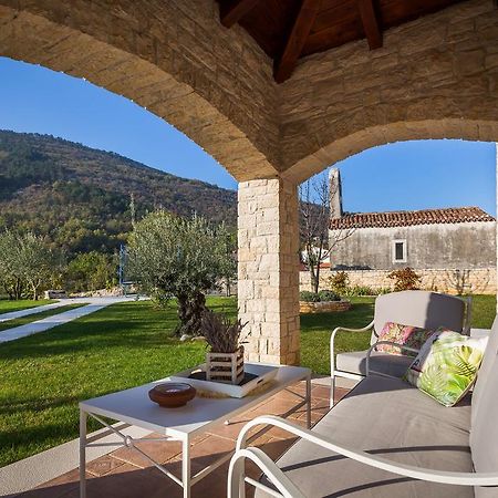 Villa Stonegate Estate - Bonus, Dvije Vile Jedna Cijena! Opatija Buitenkant foto