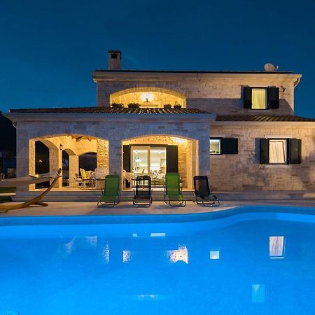 Villa Stonegate Estate - Bonus, Dvije Vile Jedna Cijena! Opatija Buitenkant foto